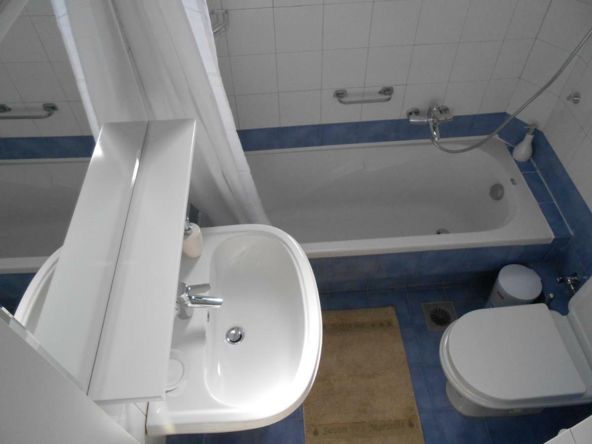 Apartments Marpissa Luaran gambar