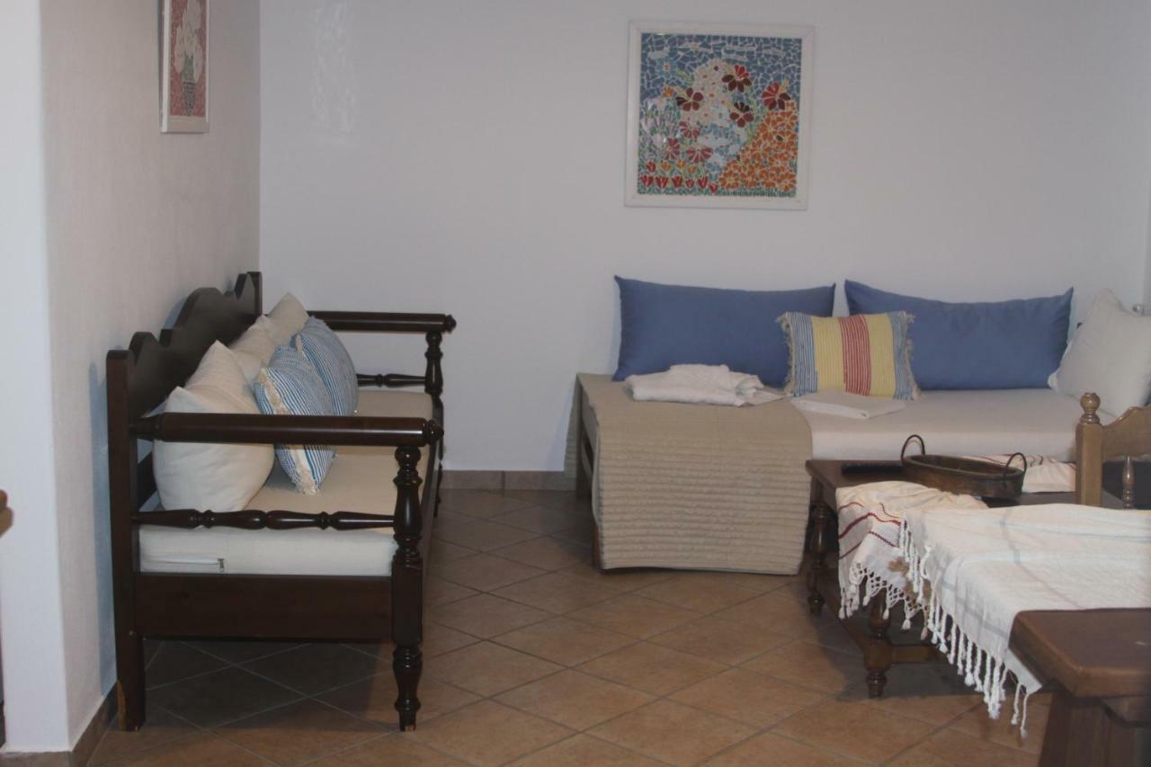 Apartments Marpissa Luaran gambar